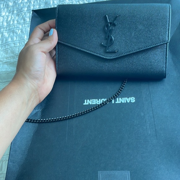 Saint Laurent Uptown Chain Wallet - Picture 5 of 5